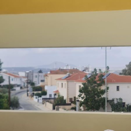 Apartmán Top Floor 1 Bdrm Aprtrmnt Dromolaxia Exteriér fotografie