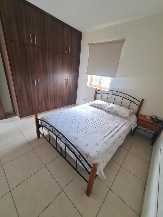 Apartmán Top Floor 1 Bdrm Aprtrmnt Dromolaxia Exteriér fotografie